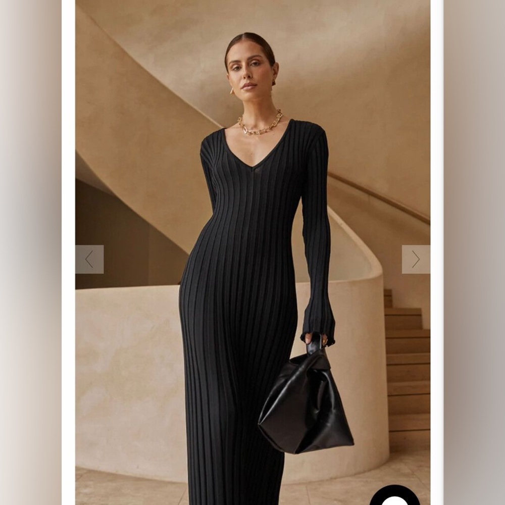 REIGN BLACK SLEEVED KNIT MIDI DRESS - DISSH dress